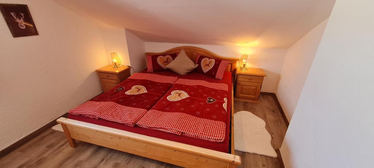 Haus Bergblick Lägenhet Mittenwald Exteriör bild